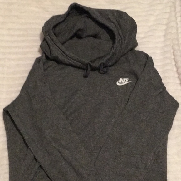 Women’s Nike athletic jacket - Picture 1 of 3